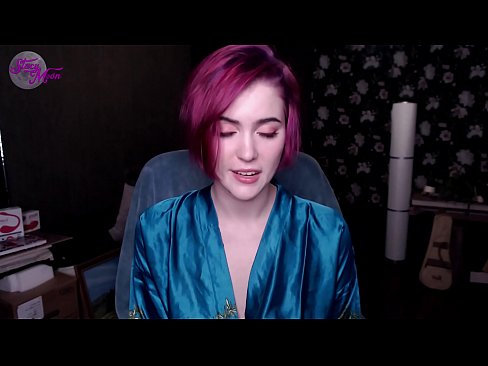 ❤️ Taelo ea ho jerk off ho ngoanana oa Serussia ka Senyesemane Porno ❌️❤